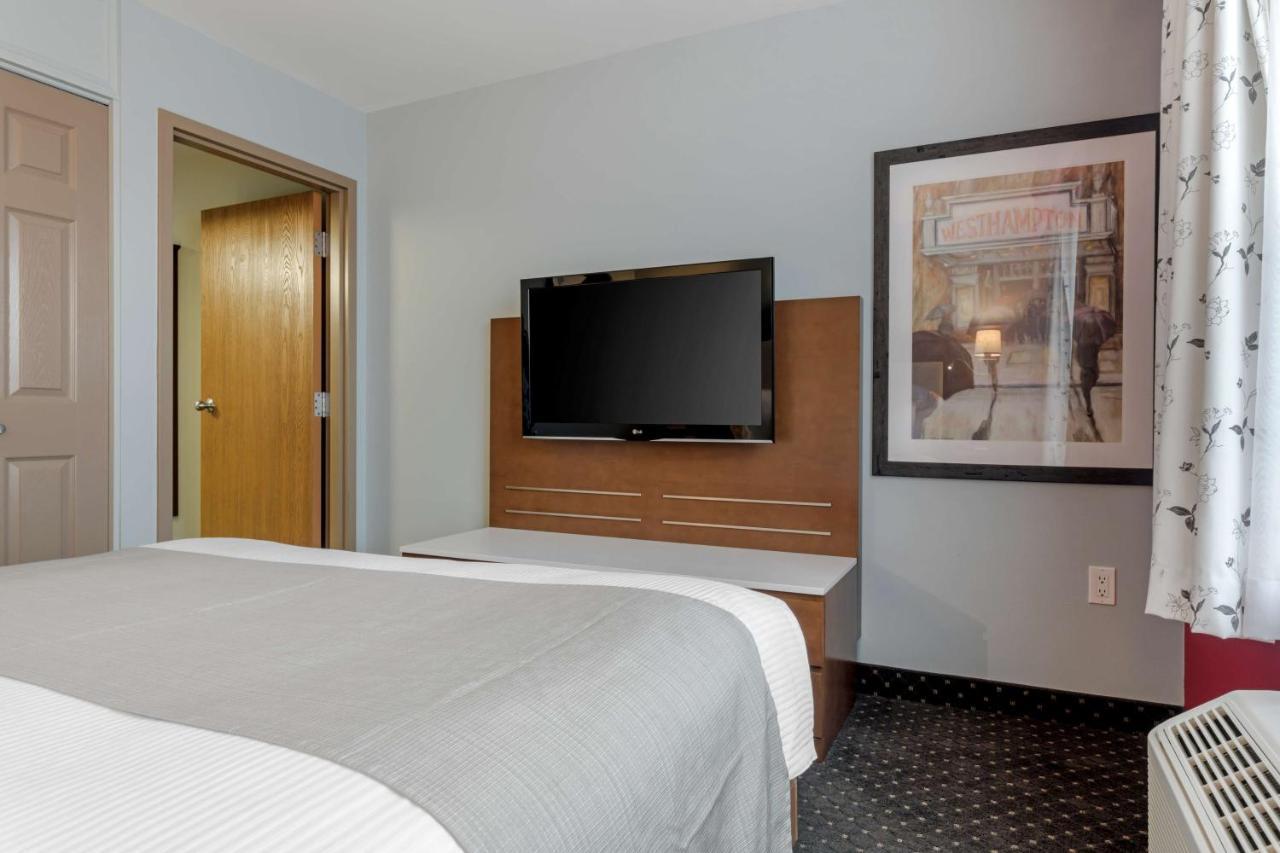 Best Western Plus Woodstock Hotel Conference Centre Exterior photo